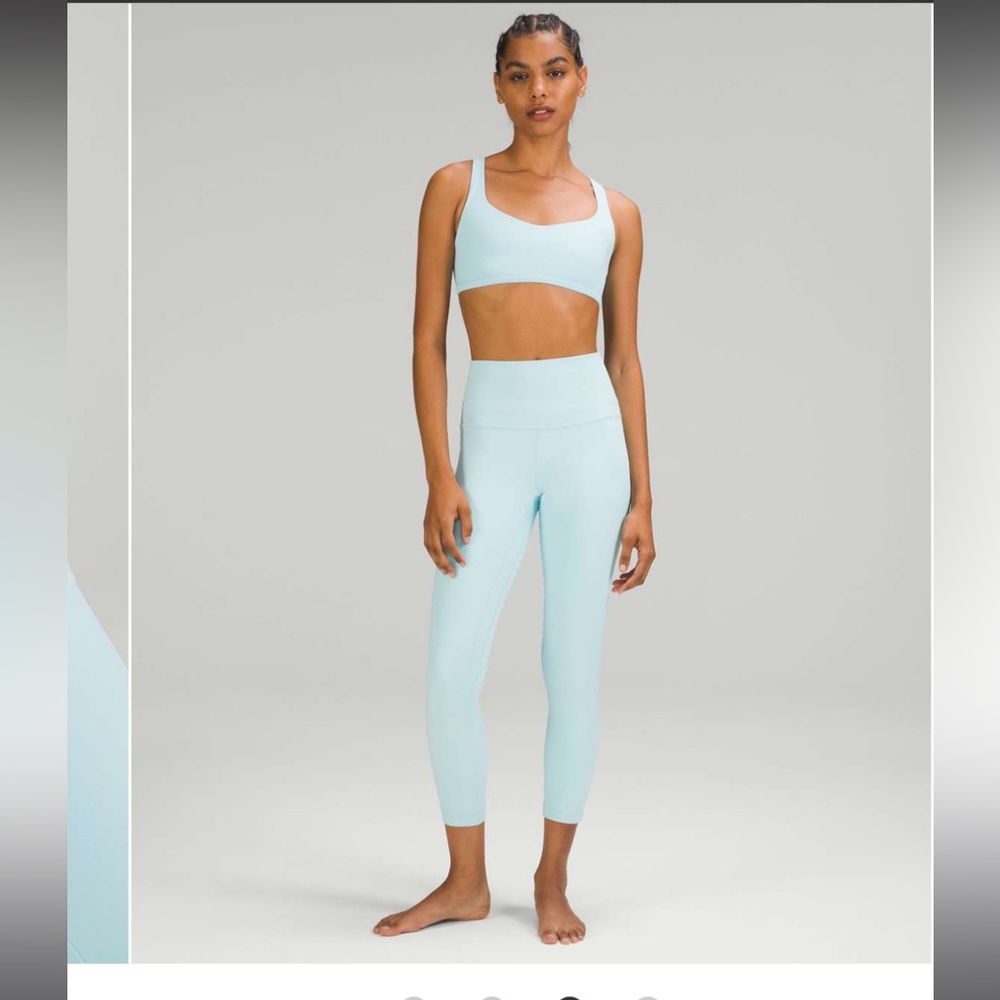 Lululemon aligns icing blue - lined